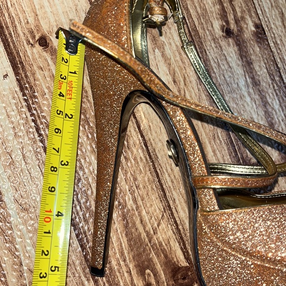 π  π«¦π β’ πππ» ADRIENNE MALOOF π  π«¦π β’ π - Picture 6 of 12